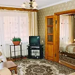 Viktoria Hotel 2*